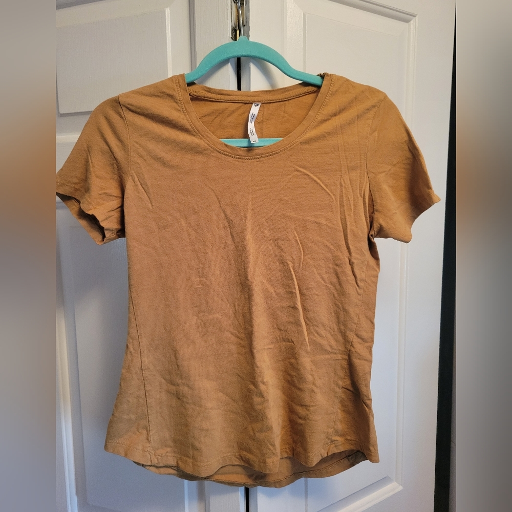 Kuhl mustard shirt size XS